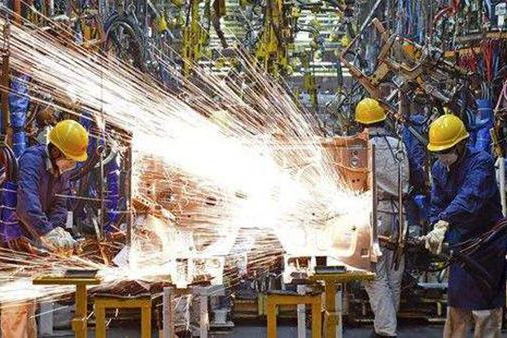 工信部：加强区域间、上下游协调联动 保障产业链供应链稳定畅通